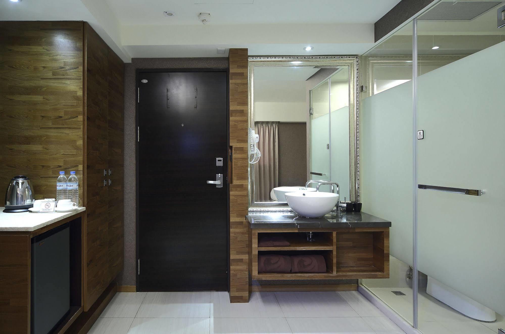 Nest Hotel Kaohsiung Exterior foto
